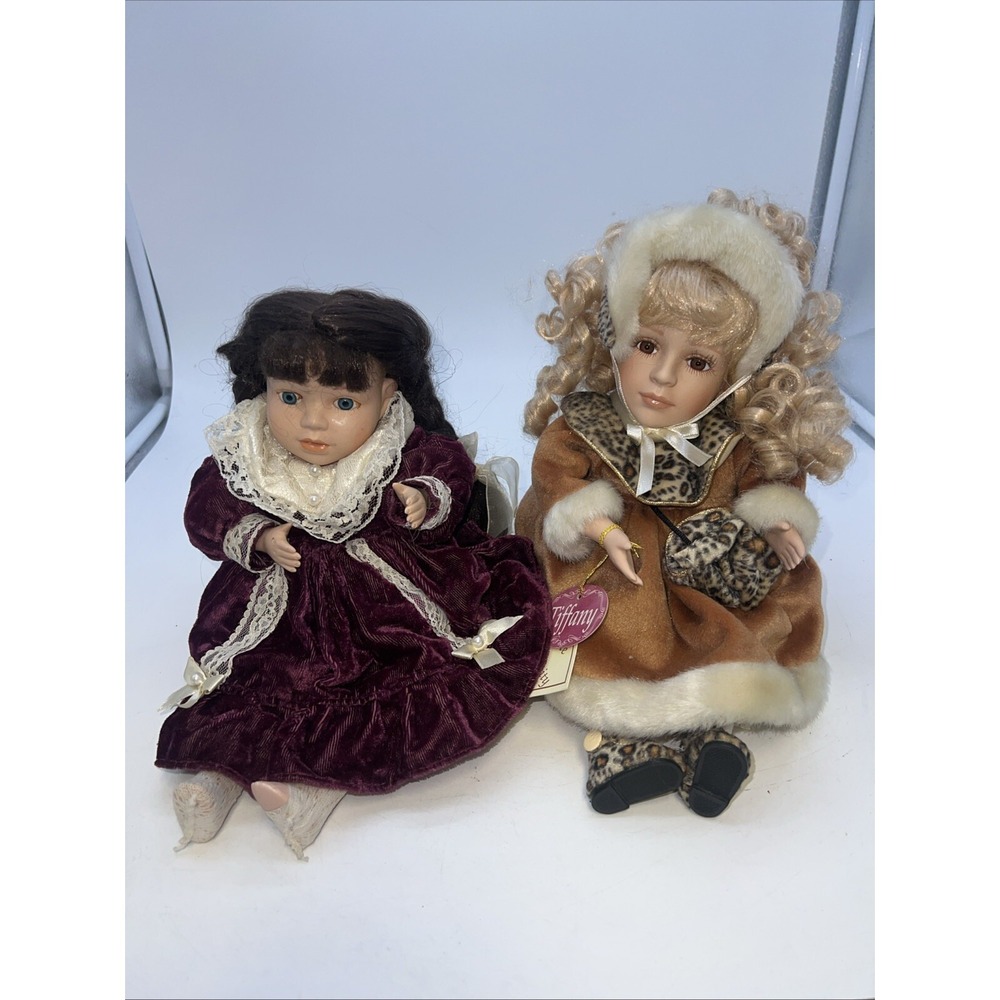 Set Of 2 DanDee Musical Animated Wind-Up Bisque Porcelain‎ Dolls 11"
